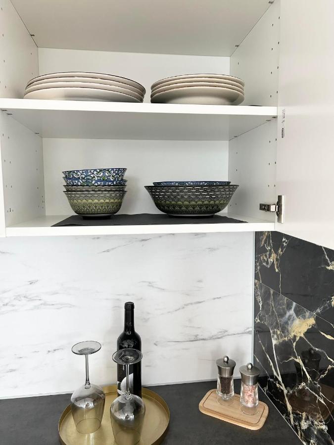 Smart Apartment Mir Várna Kültér fotó